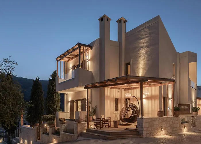 Manili Boutique Suites & Villas