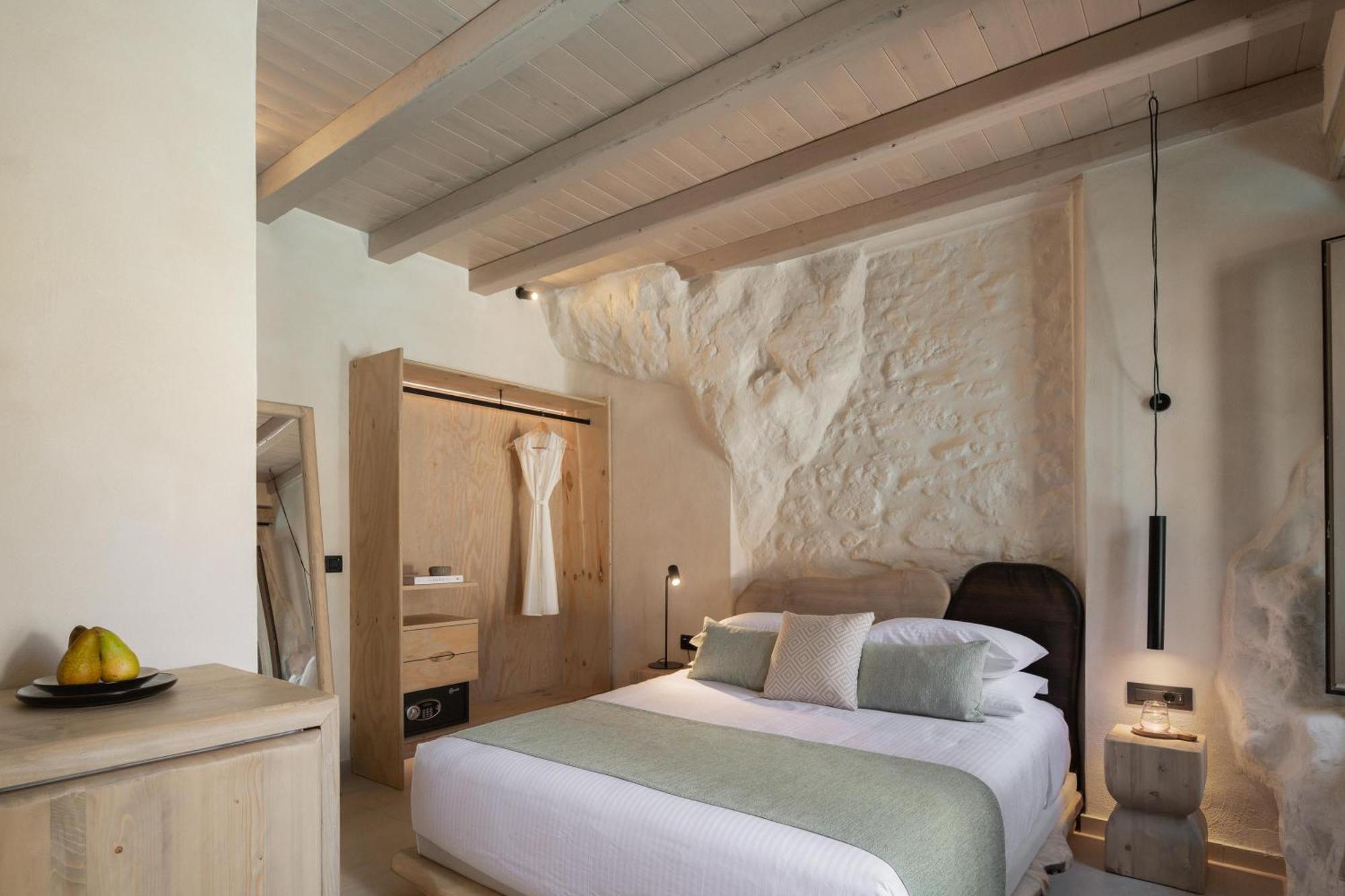 Manili Boutique & 5*