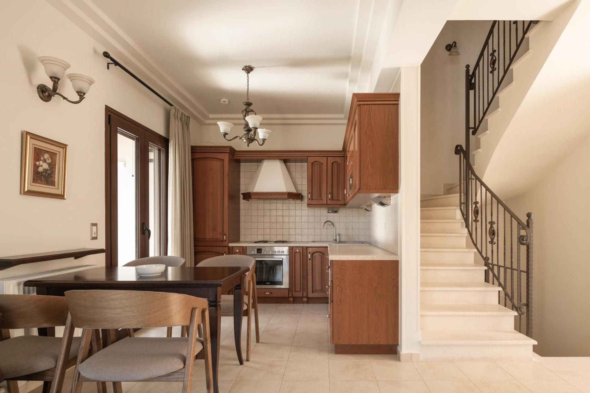 Manili Boutique & ארכנס