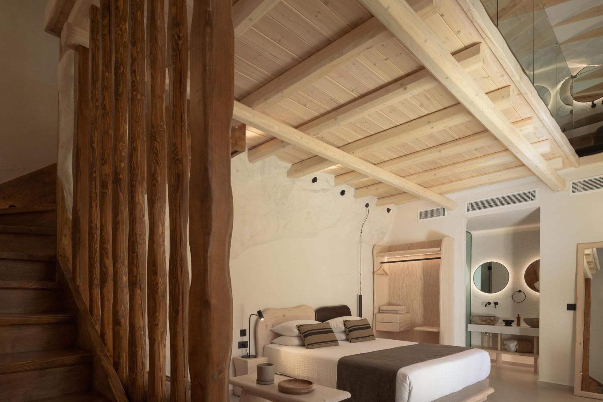 Manili Boutique & 5*