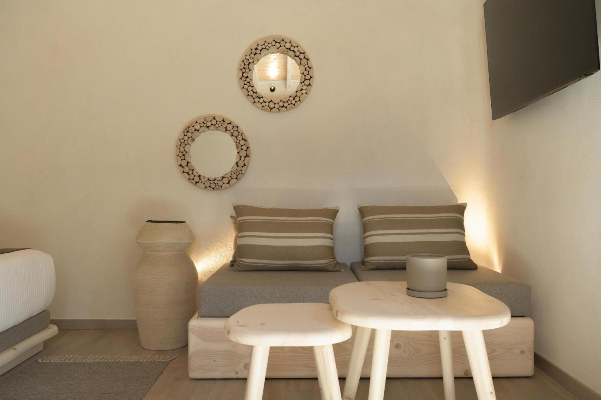 Manili Boutique & 5* ארכנס