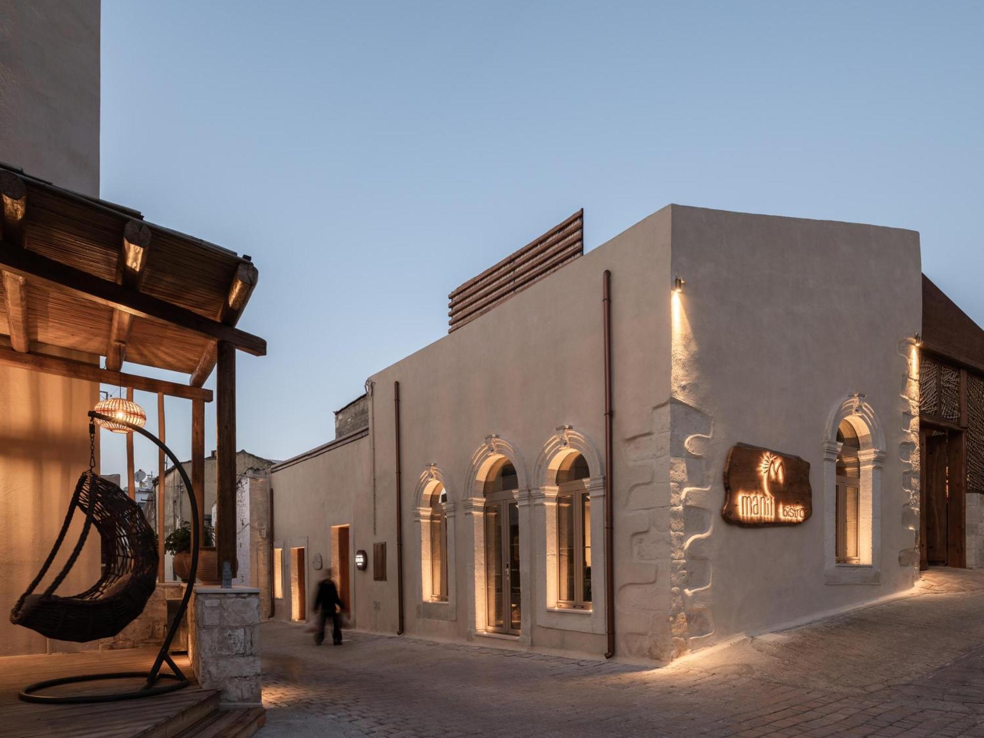 Aparthotel Manili Boutique & 5*