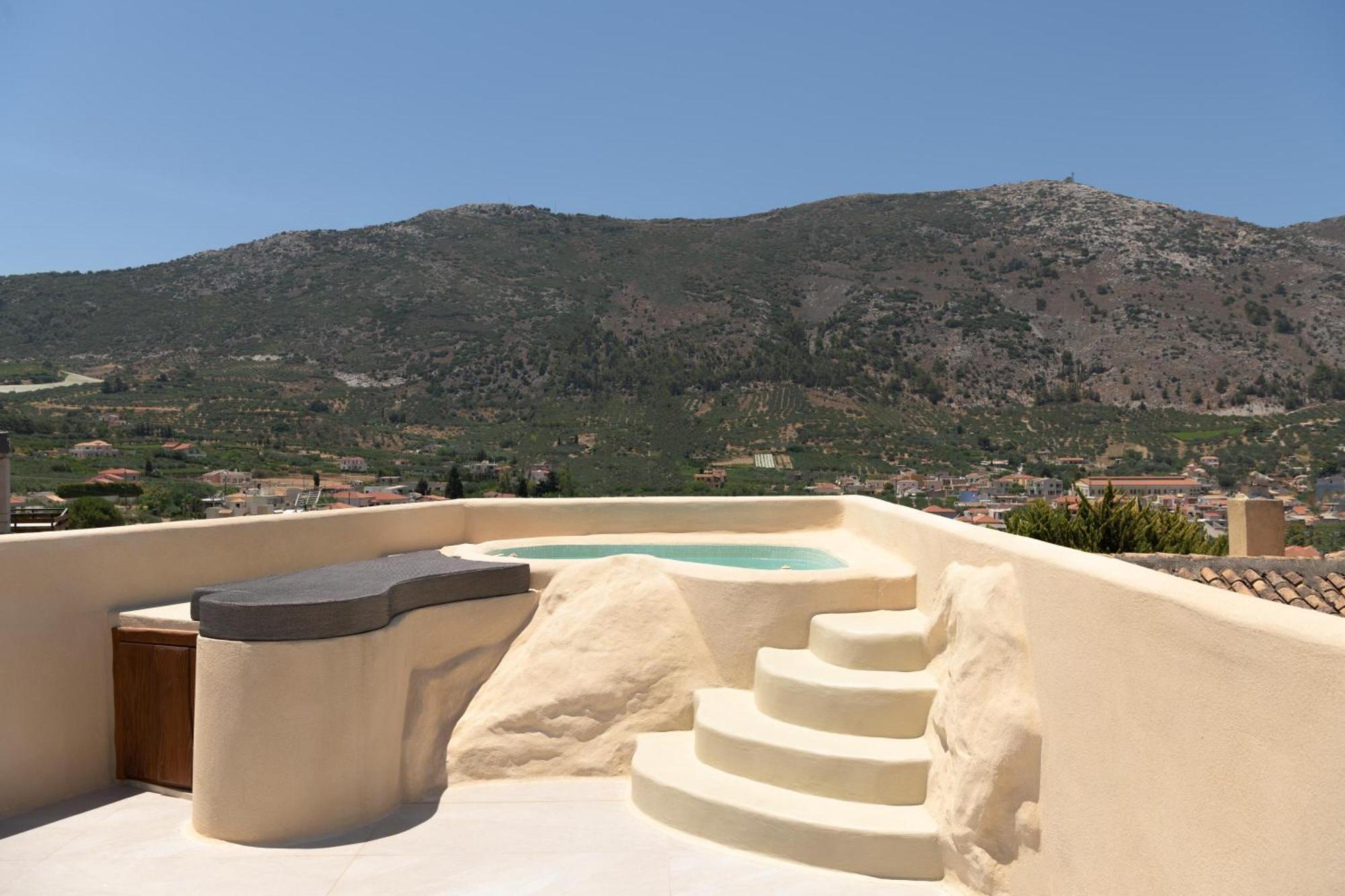 Manili Boutique & 5* Archanes