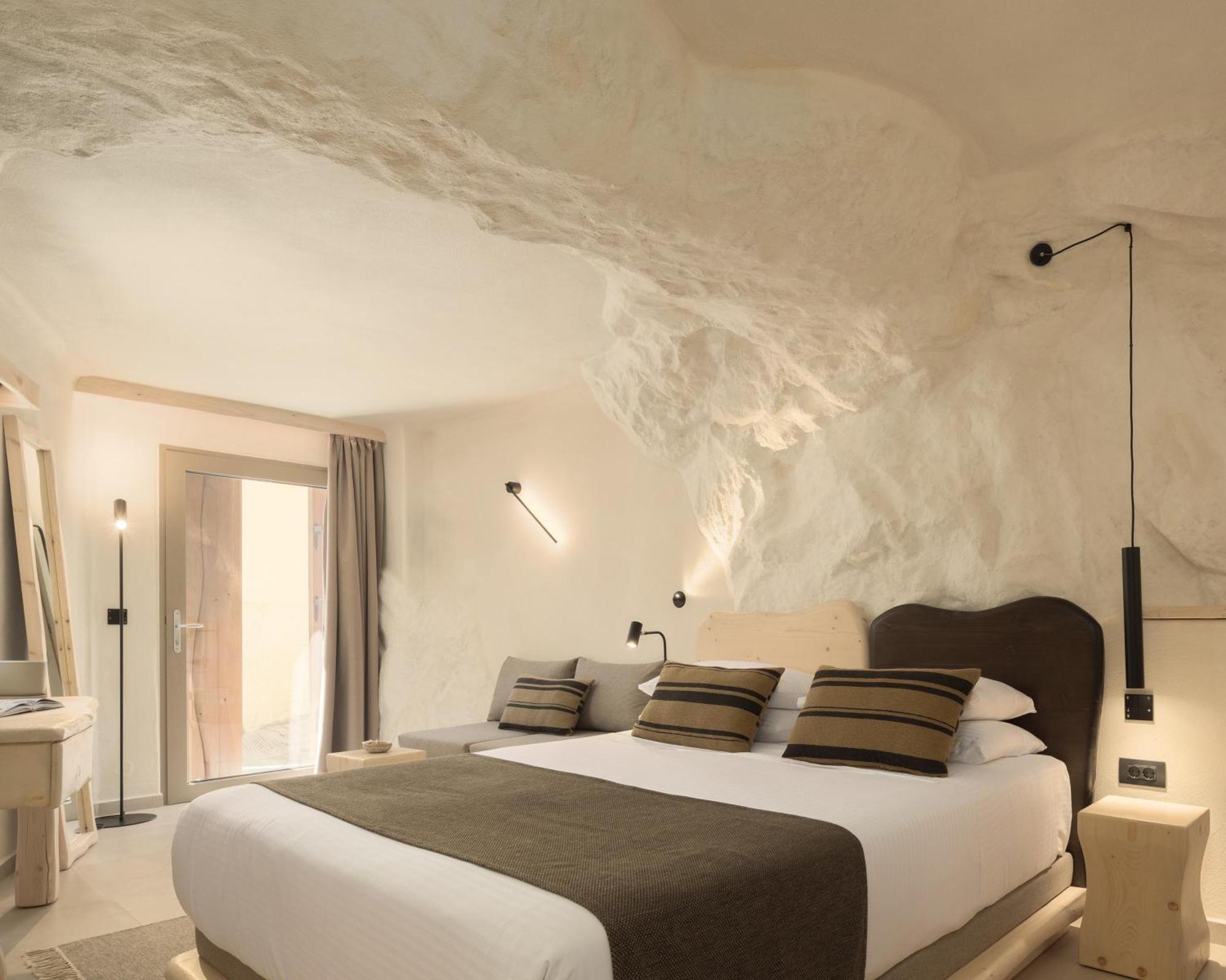 Aparthotel Manili Boutique & 5*