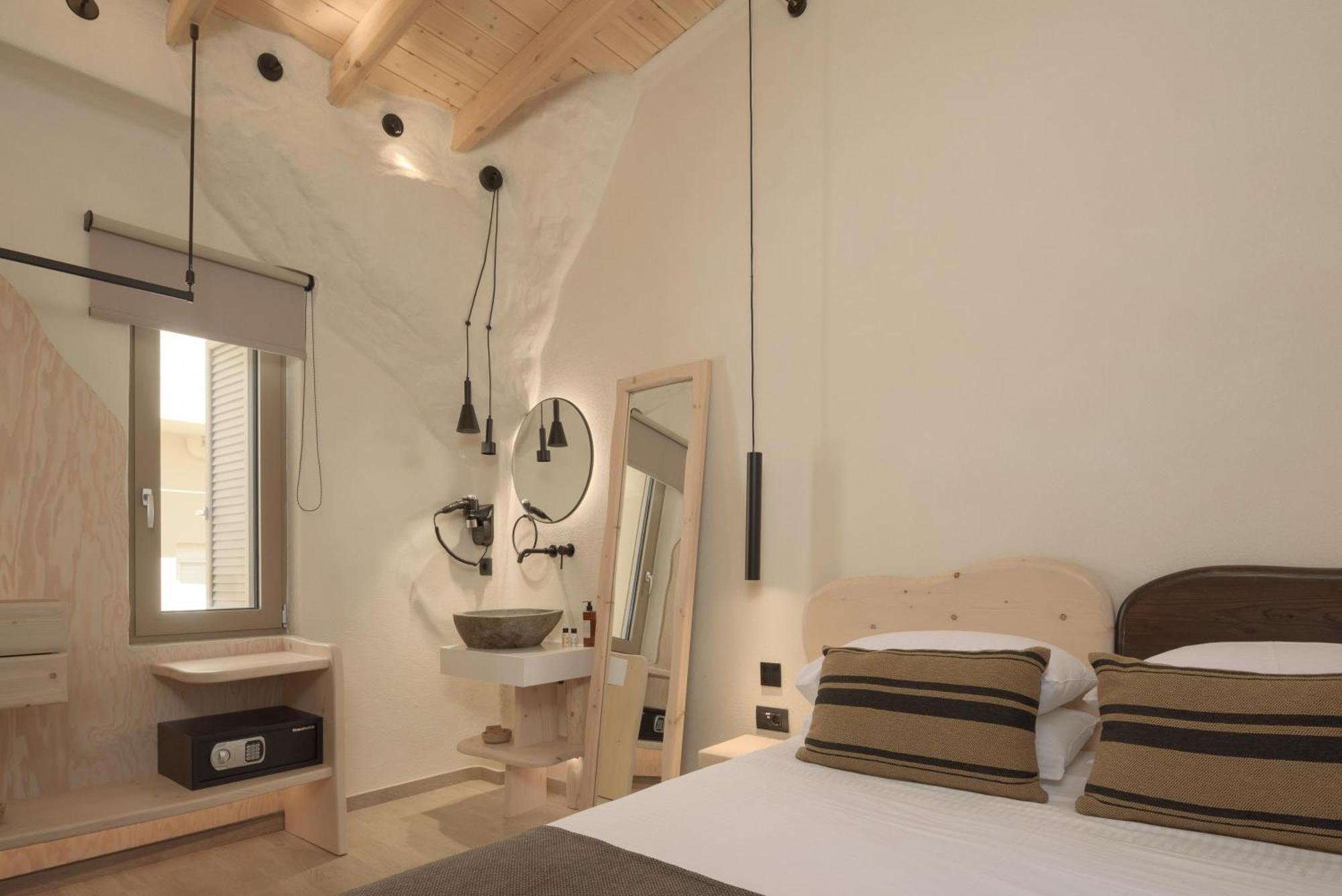 Aparthotel Manili Boutique & 5*